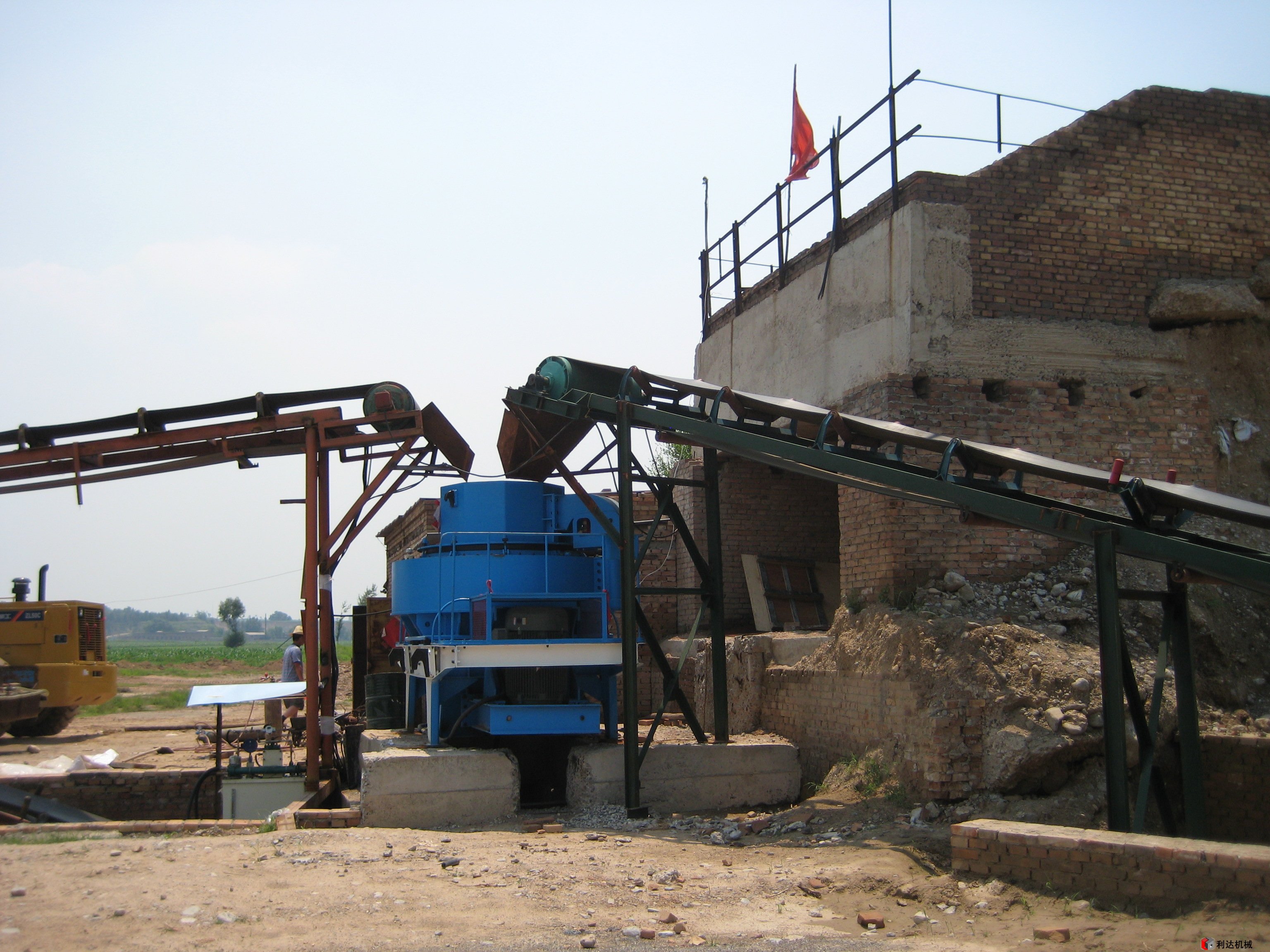 制砂機(jī)生產(chǎn)現(xiàn)場