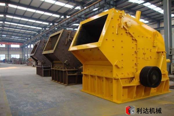 河卵石制砂機(jī)在石料生產(chǎn)線建設(shè)中功不可沒(méi)