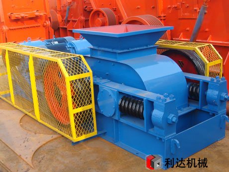 對(duì)輥制砂機(jī)